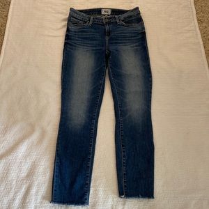 Paige Skyline skinny crop size 28